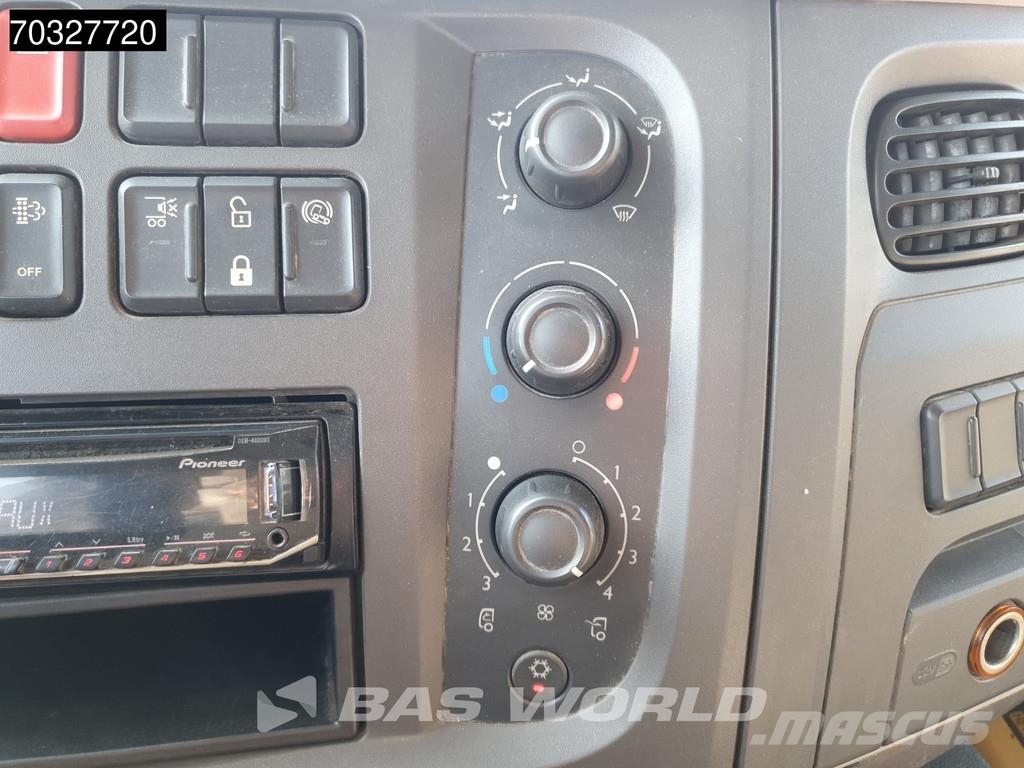 DAF LF 250 4X2 HYVA Crane Remote Euro 6 Caminhões de mesa/dropside