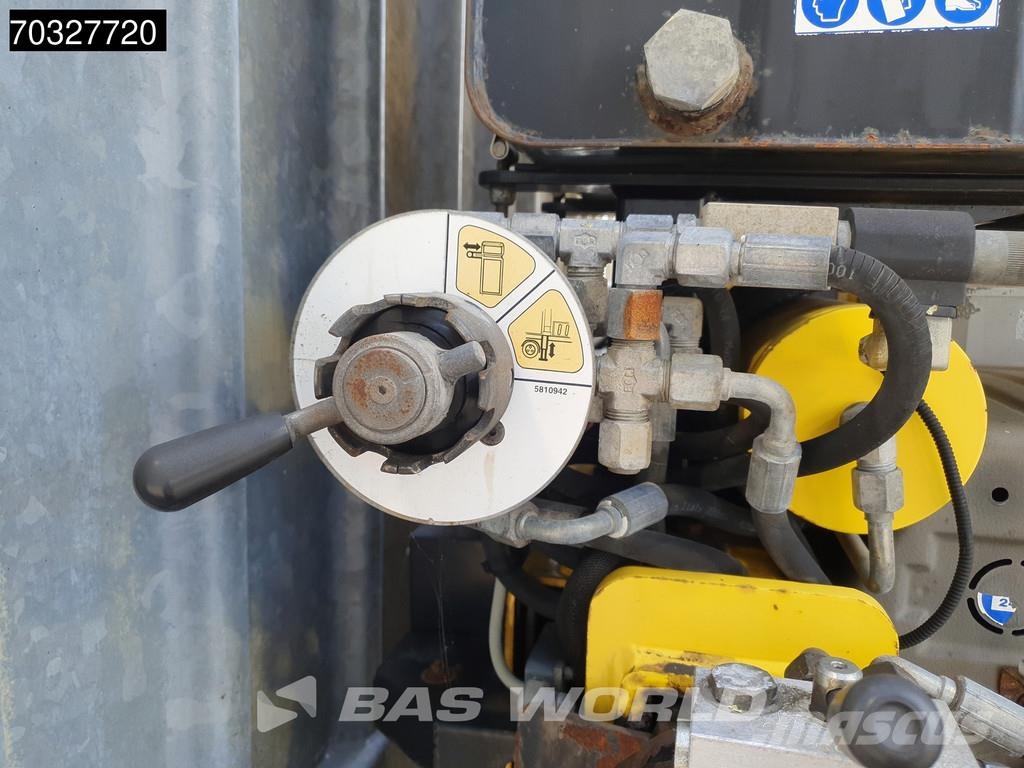 DAF LF 250 4X2 HYVA HB150XE3 Crane Kran Remote Automat 平板栏板货车