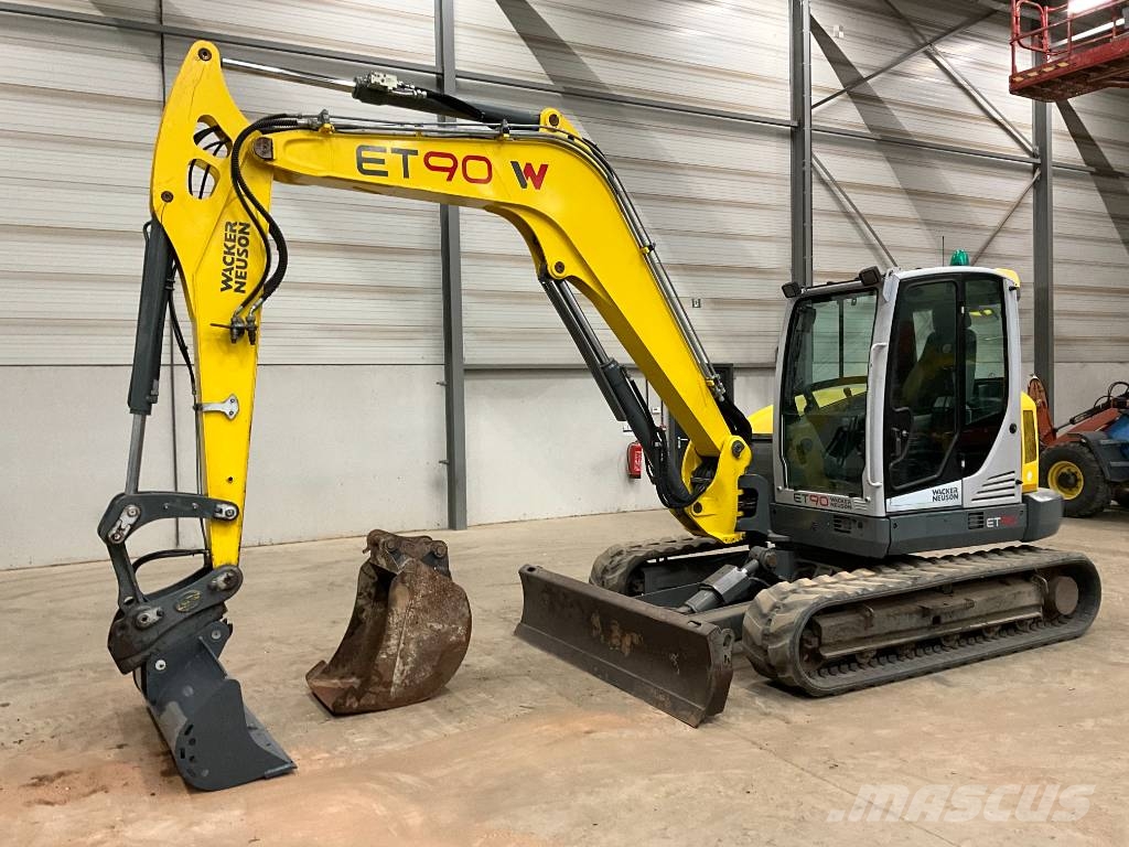 Neuson ET 90 Midigraafmachines 7t - 12t