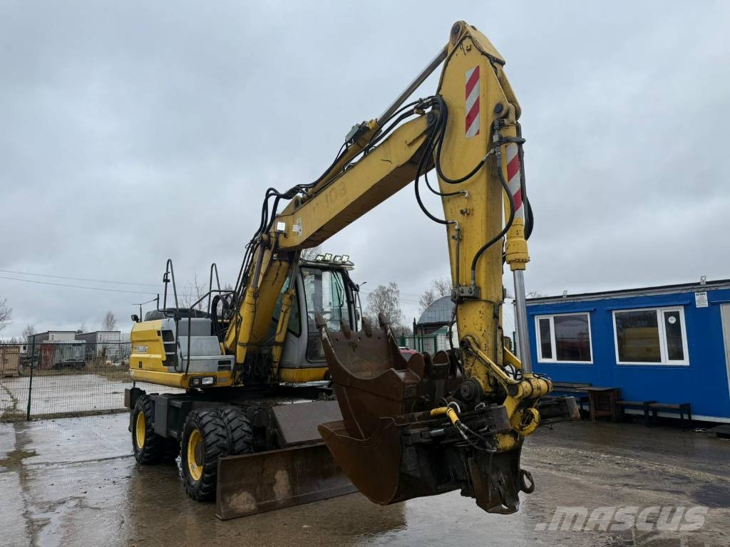 New Holland MH Plus C Wielgraafmachines
