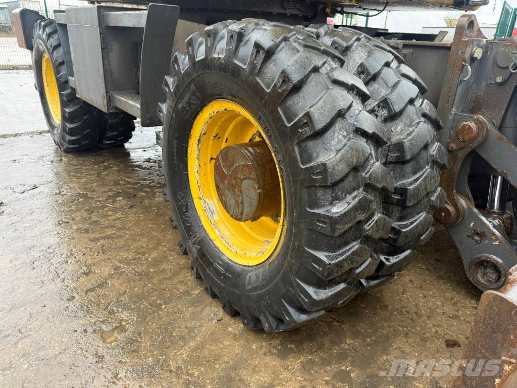 New Holland MH Plus C Wielgraafmachines