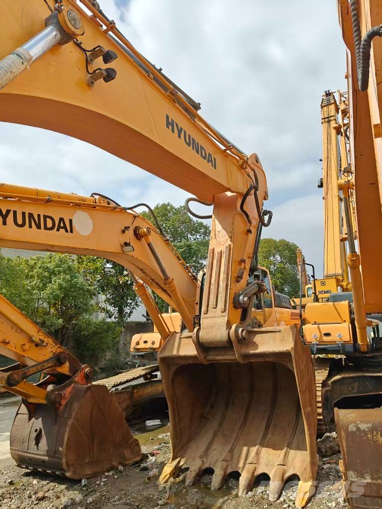 Hyundai 520L-9VS Bageri guseničari