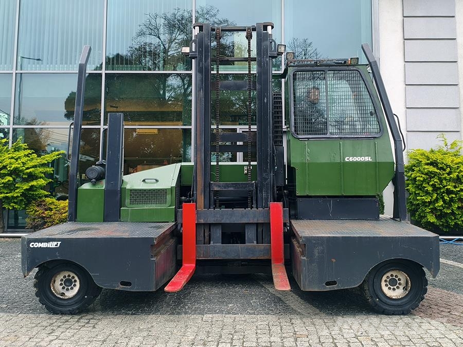 Combilift C6000SL Viličari sa 4-stranskim dohvatom