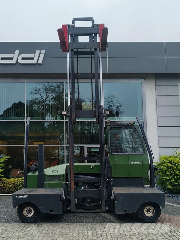 Combilift C6000SL Nelitietrukit