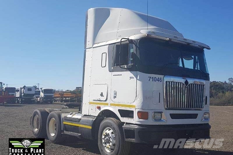 International 9800i Pro Sleeper Специальные грузовики