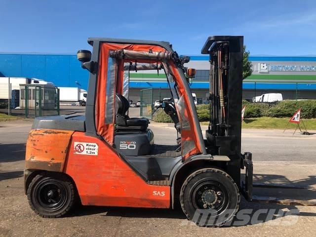 Toyota 40-8FD45N Diesel forklifts