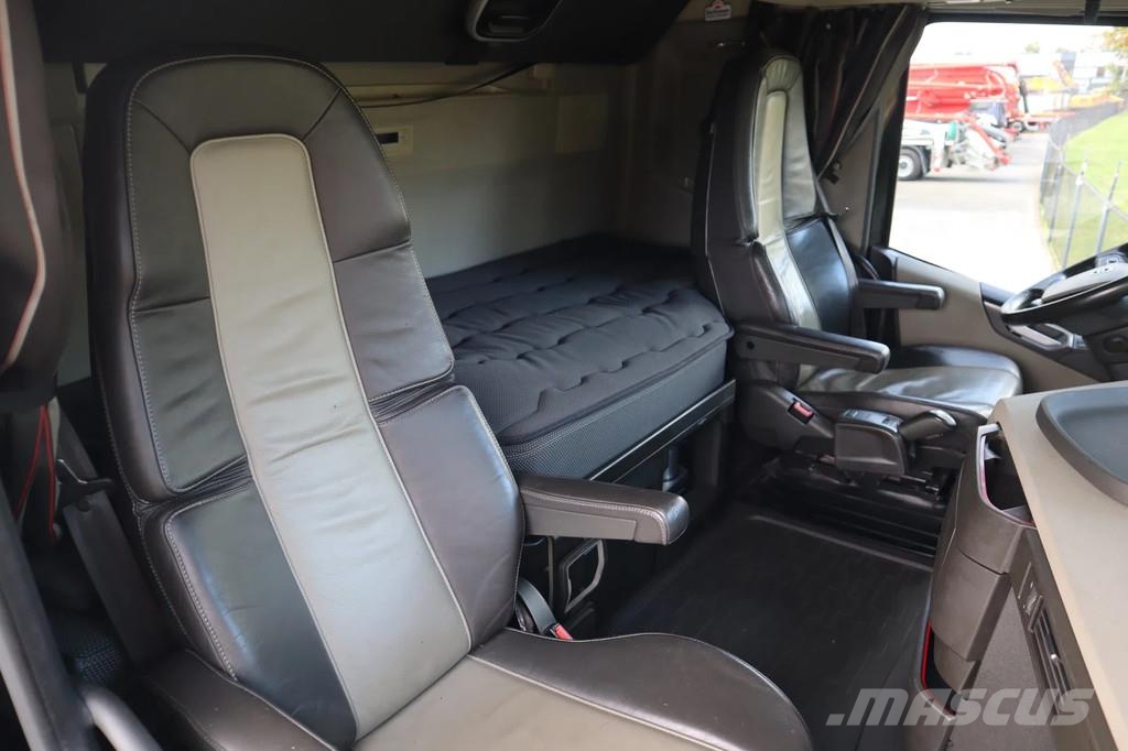 Volvo FH 540 | 6X2 | ADR | RETARDER | EURO 6 Vlačilci