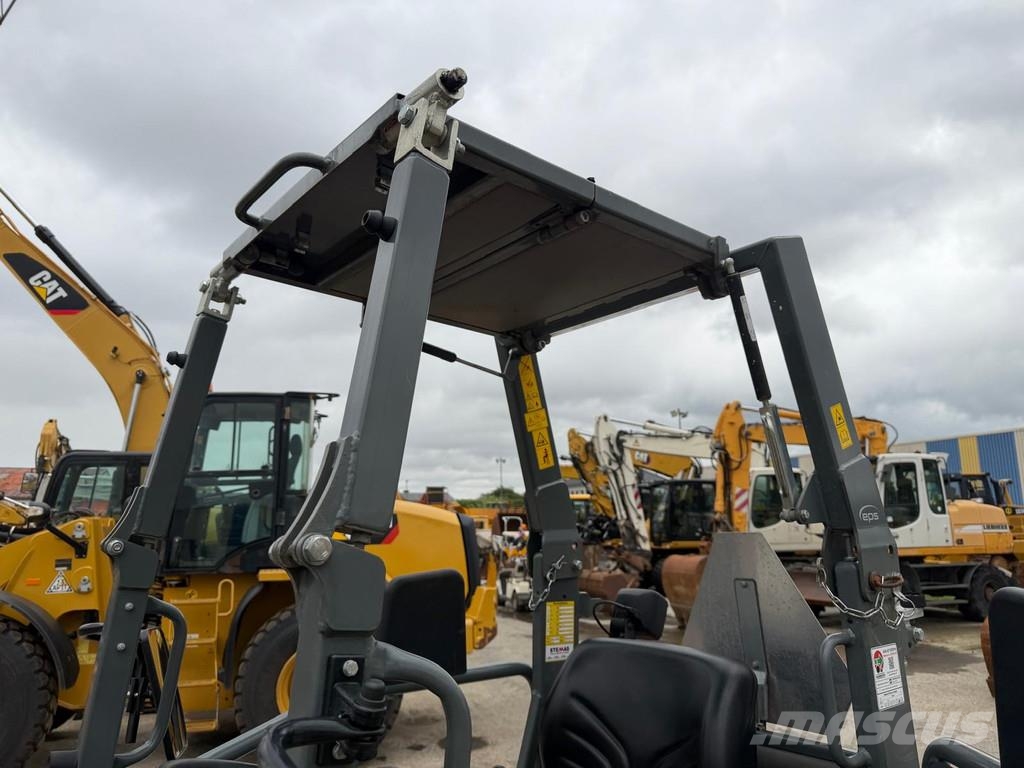 Weidemann 1160E . Колесни товарачи