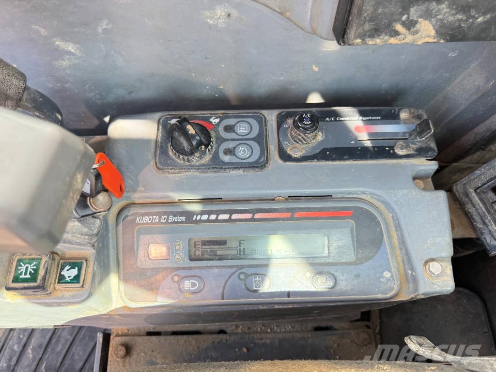Kubota KX080-3 - Quick Coupler / Hammer Lines Midigravere 7 - 12t