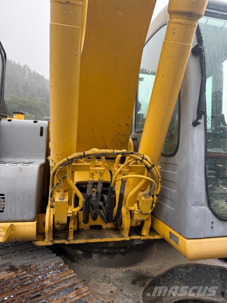 New Holland E 245 Gravemaskiner på larvebånd