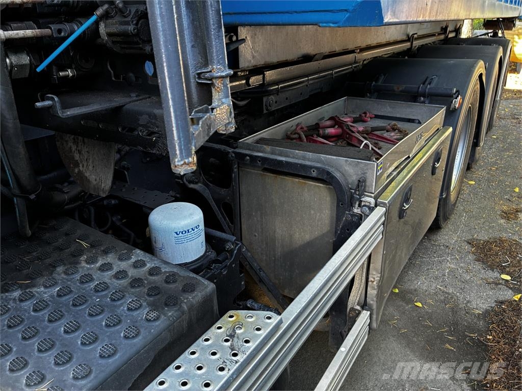 Volvo FMX 500 Hook lift trucks