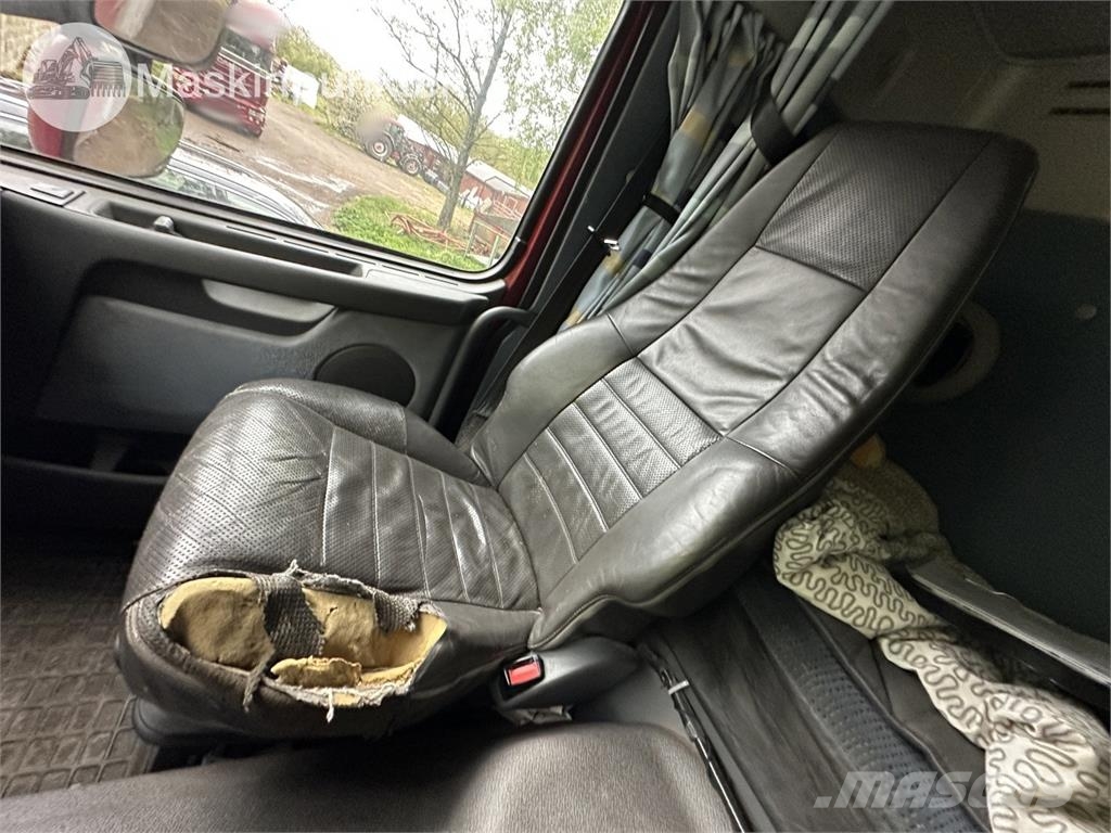 Volvo 440 6X2 Dzīvnieku pārvadāšanas transports