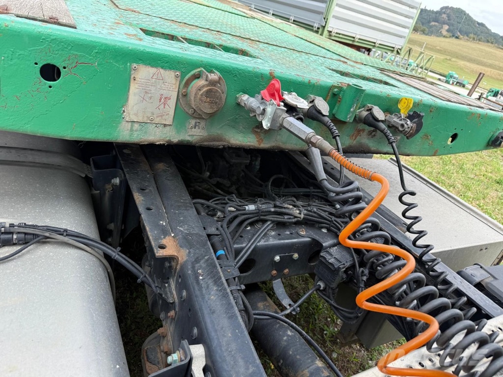 Goldhofer STZ-L3-35 / 3 Axle Tieflader-Auflieger