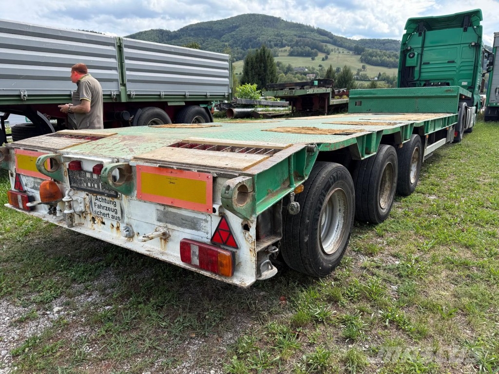 Goldhofer STZ-L3-35 / 3 Axle Tieflader-Auflieger