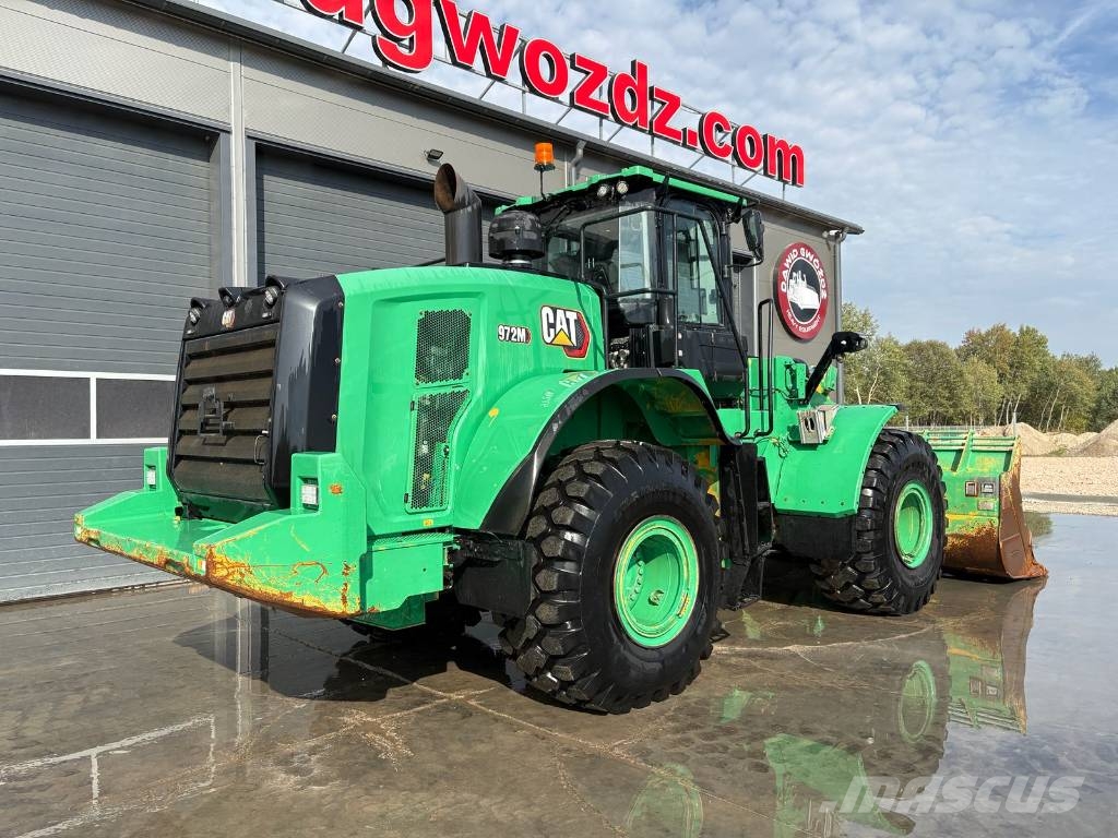 CAT 972 M لوادر بعجل