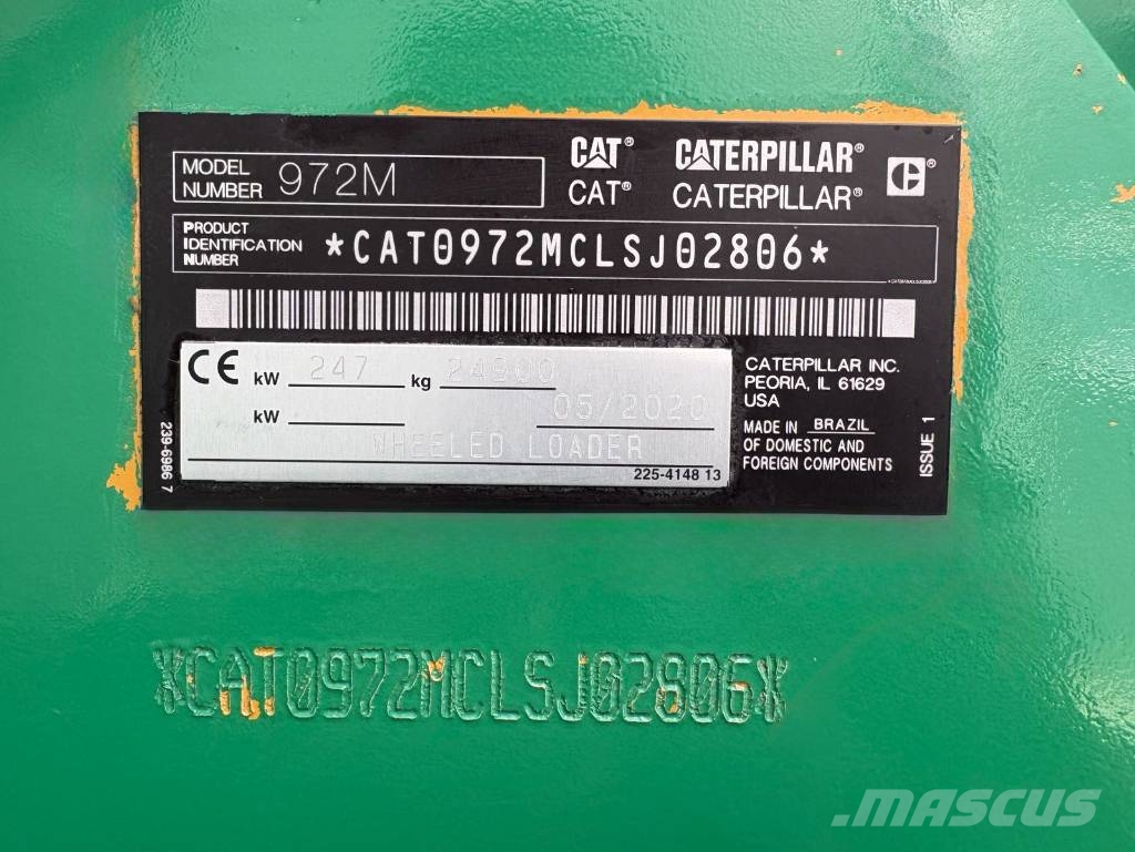 CAT 972 M لوادر بعجل