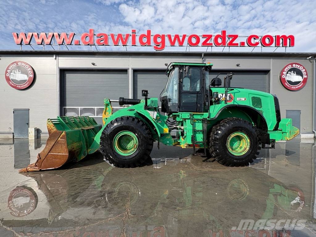 CAT 972 M لوادر بعجل