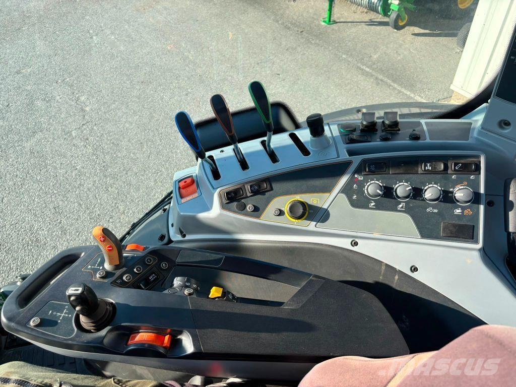 Valtra N 134 HITECH 5 Tractors