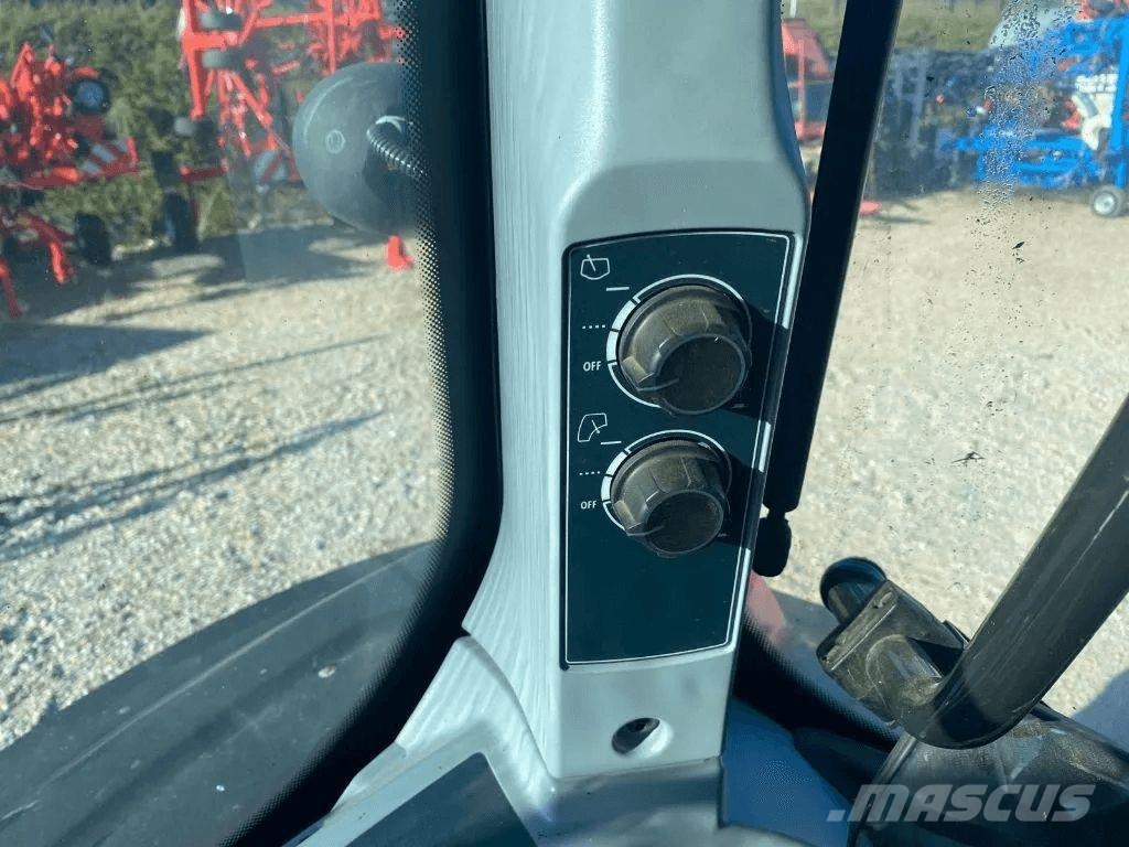 Valtra N 134  HITECH 5 曳引機