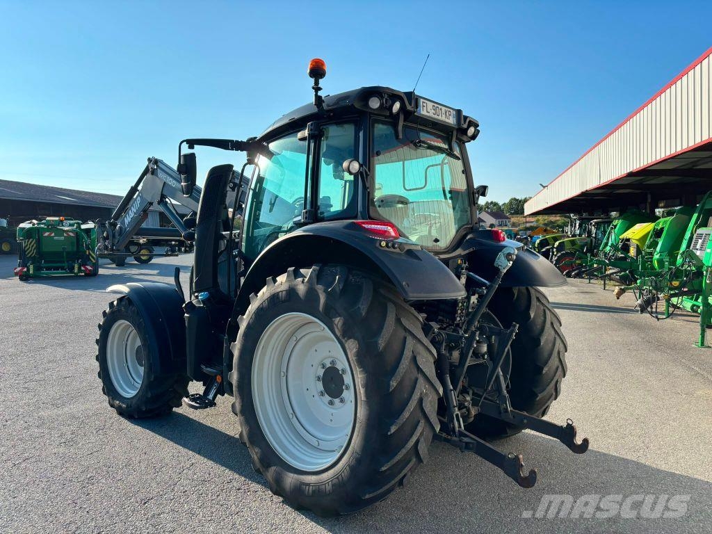 Valtra N 134 HITECH 5 Tractors