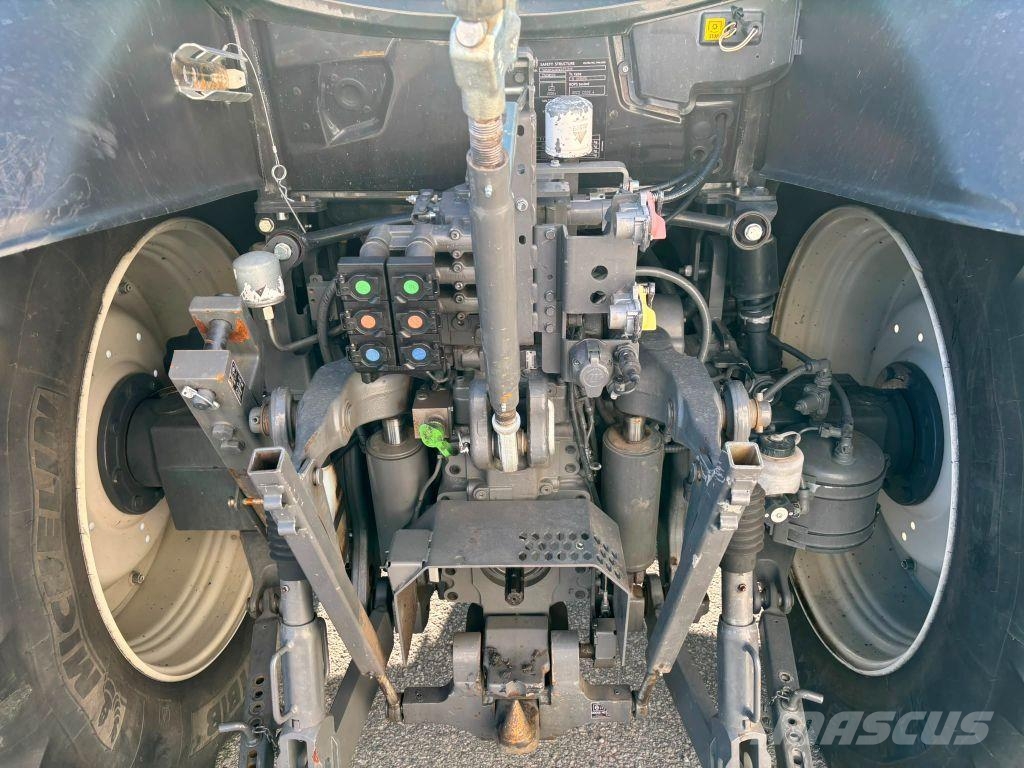 Valtra N 134 HITECH 5 Tractors