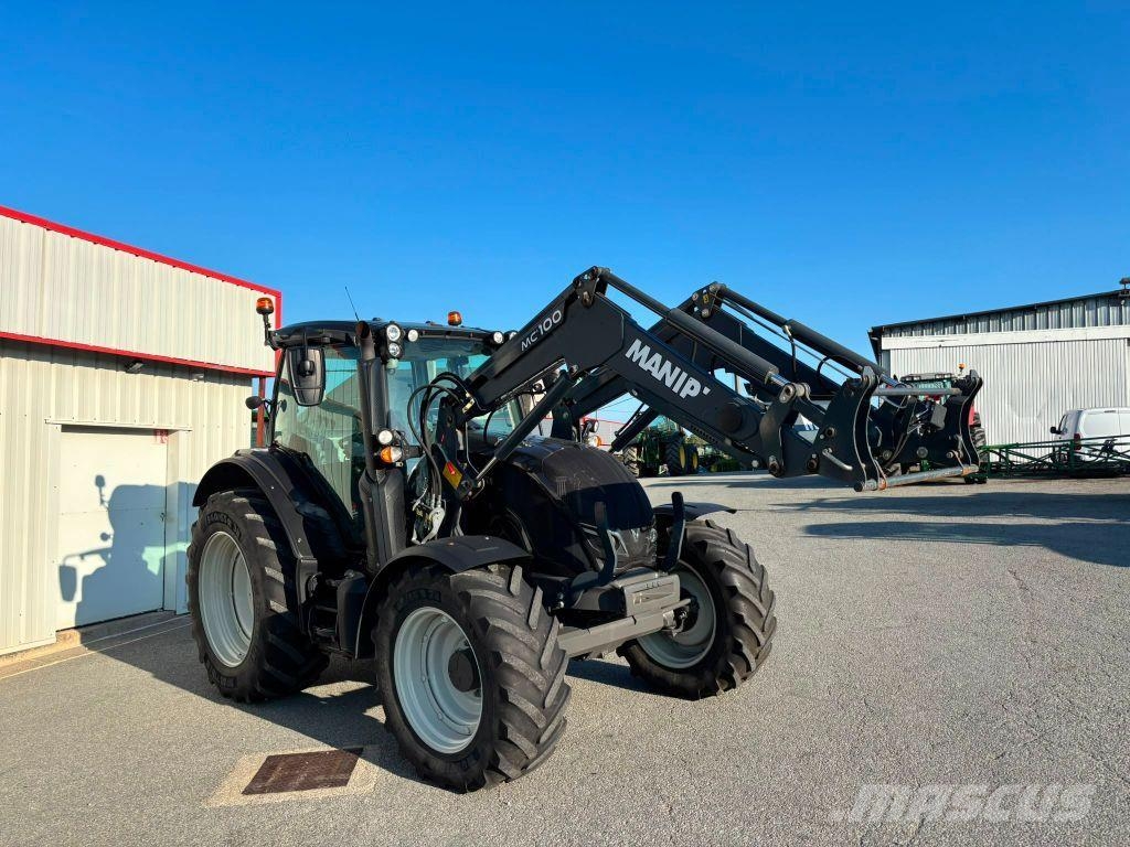 Valtra N 134 HITECH 5 Tractors