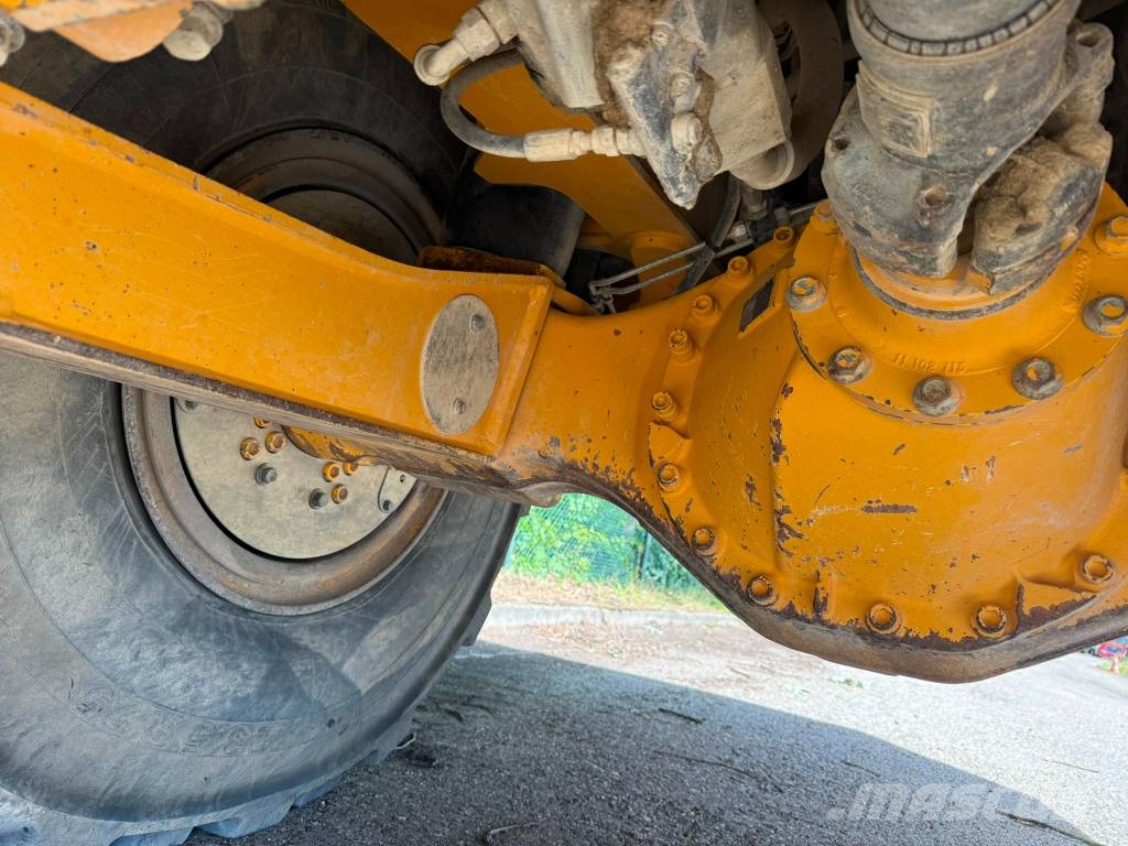 Volvo A 25 E Dumpperit