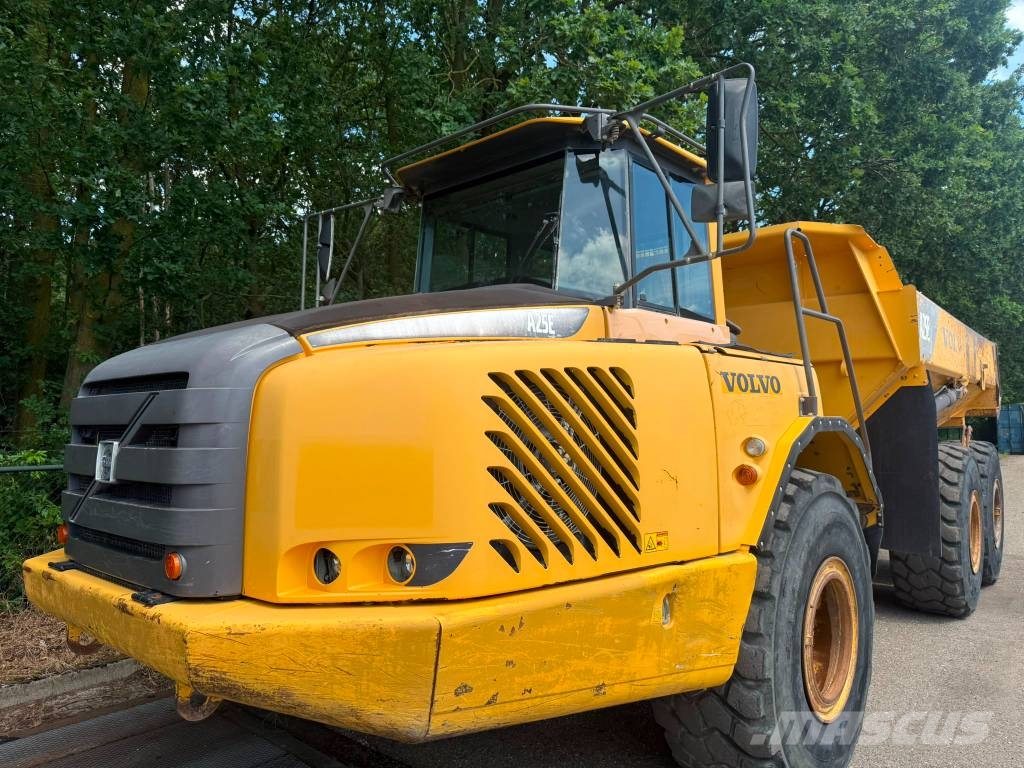 Volvo A 25 E Dumpperit