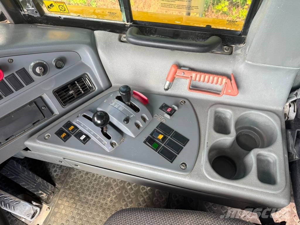 Volvo A 25 E Dumpperit