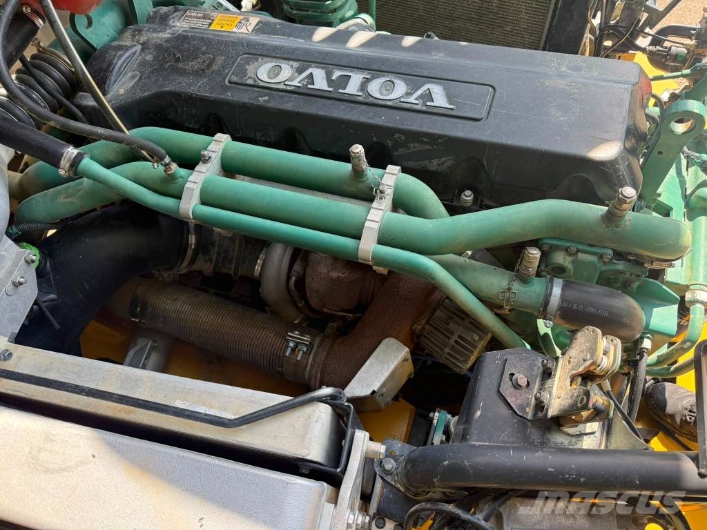 Volvo A 25 E Dumpperit