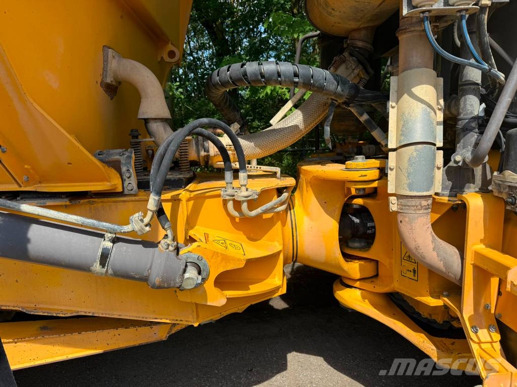 Volvo A 25 E Dumpperit
