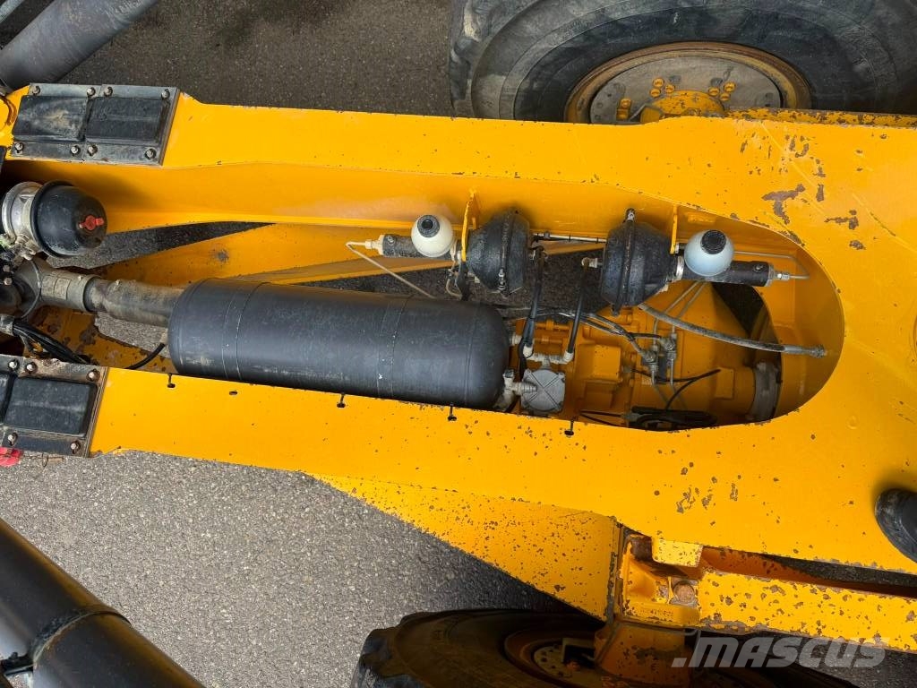 Volvo A 25 E Dumpperit