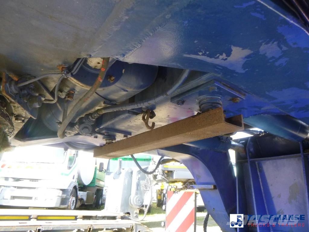 Nooteboom 3-axle lowbed trailer Euro-48-03 Podvalníkové návesy