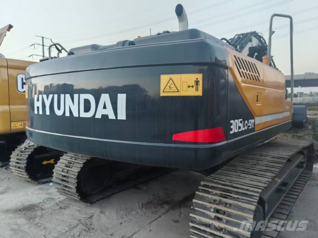Hyundai 305LC-9T 대형 굴삭기 29톤 이상