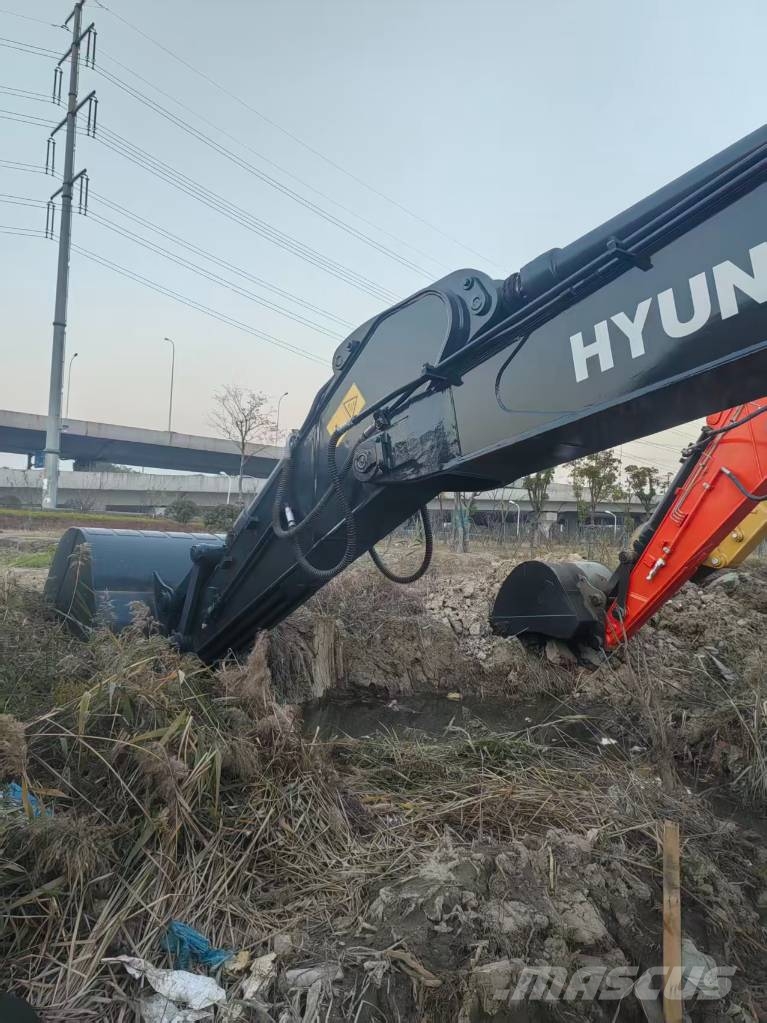 Hyundai 305LC-9T 대형 굴삭기 29톤 이상