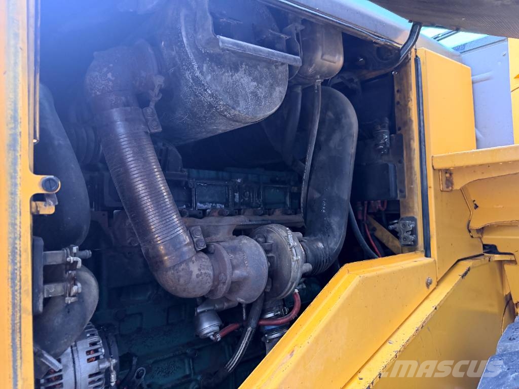 Volvo L120F Rataslaadurid