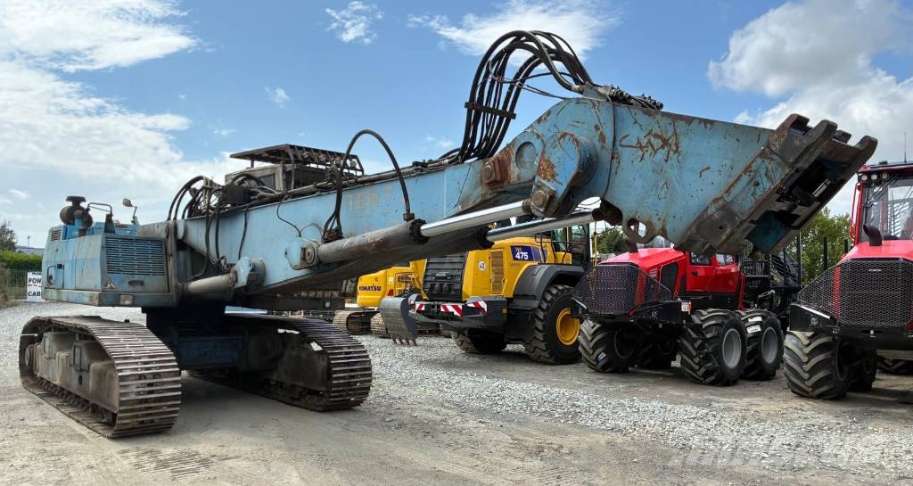 Fuchs RHL 350 Waste / industry handlers