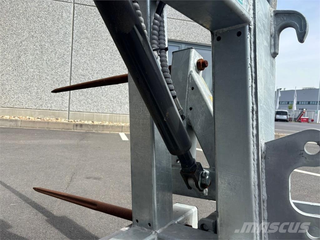 Fliegl Ballentransportgerät Duo ماكينات زراعية - غير ذلك