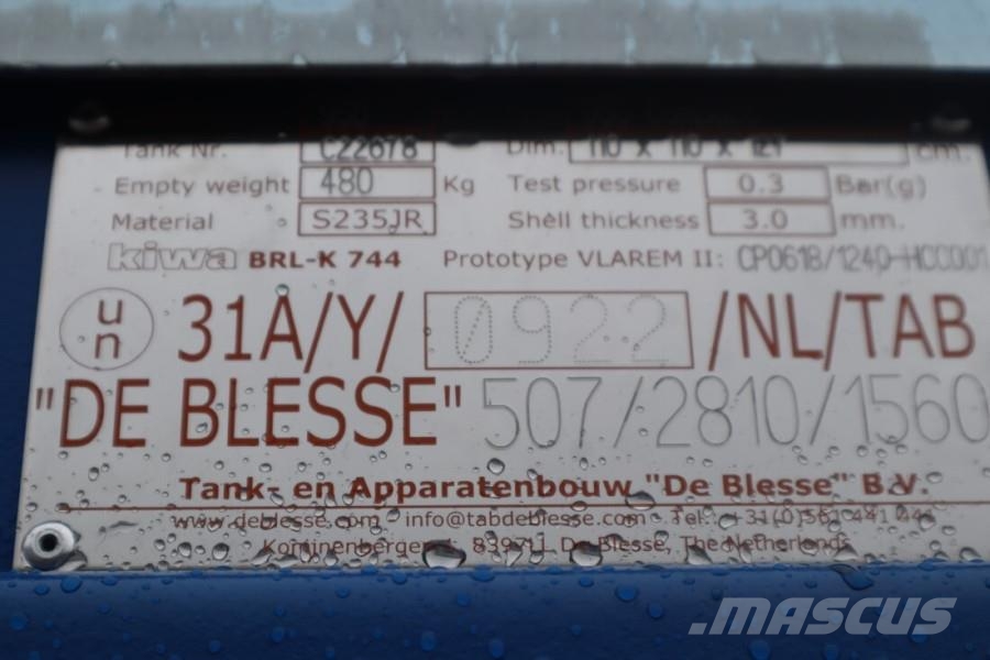 TAB 950 Compact New IBC-950 Compact fuel box for f Brandstof-en toegevoegde tanks