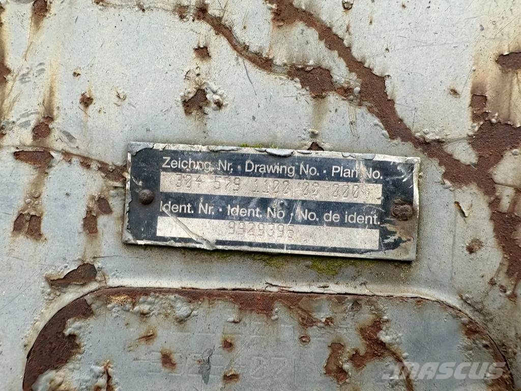 Liebherr R 974 - 210 cm Κουβάδες