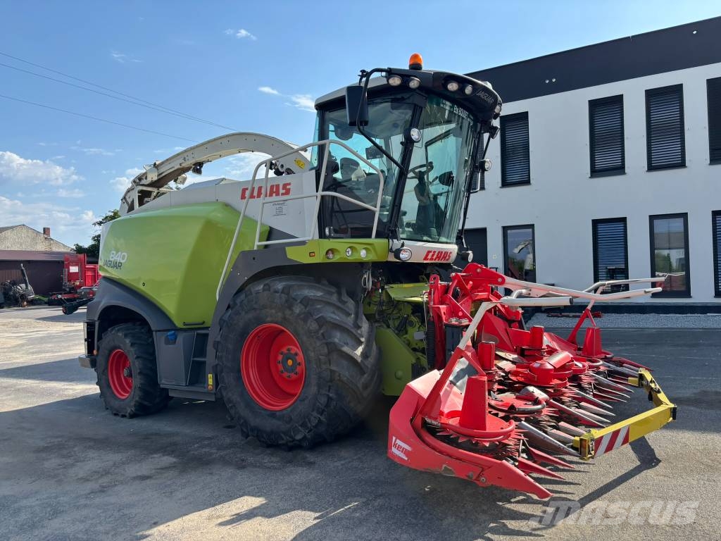 CLAAS Jaguar 840 Selbstfahrende Häcksler