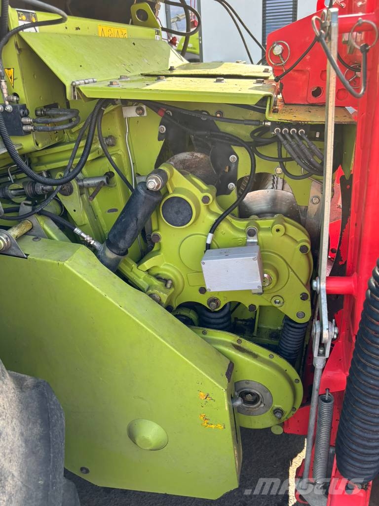CLAAS Jaguar 840 Selbstfahrende Häcksler