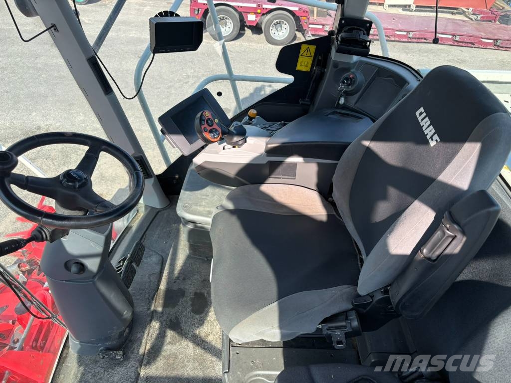CLAAS Jaguar 840 Selbstfahrende Häcksler