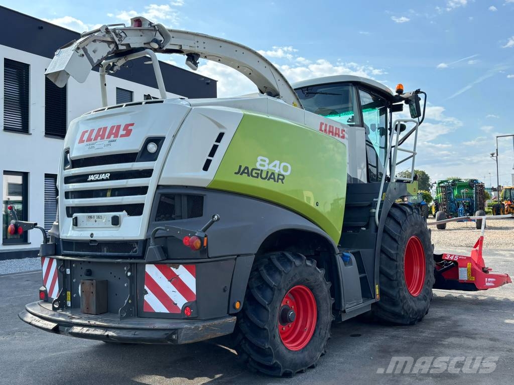 CLAAS Jaguar 840 Selbstfahrende Häcksler