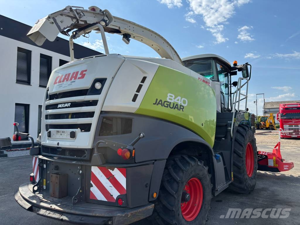 CLAAS Jaguar 840 Selbstfahrende Häcksler
