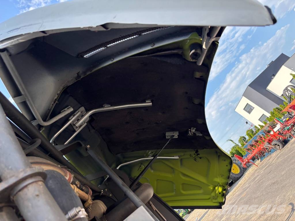 CLAAS Jaguar 840 Selbstfahrende Häcksler