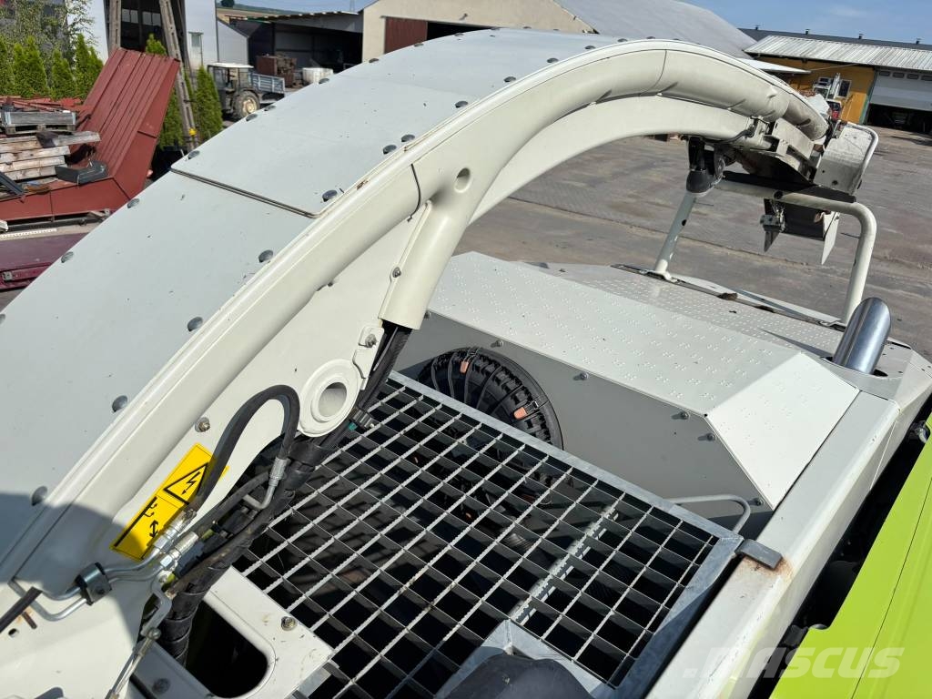 CLAAS Jaguar 840 Selbstfahrende Häcksler