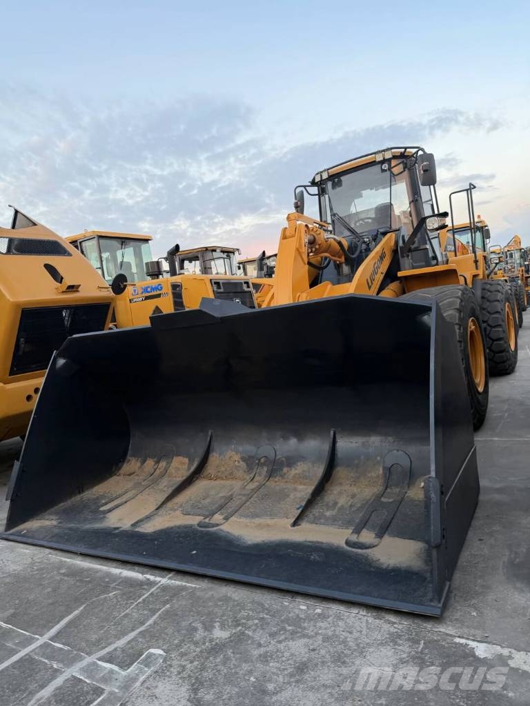 LiuGong 870 H Plenty of wheel loaders in stock Utovarivači na kotačima