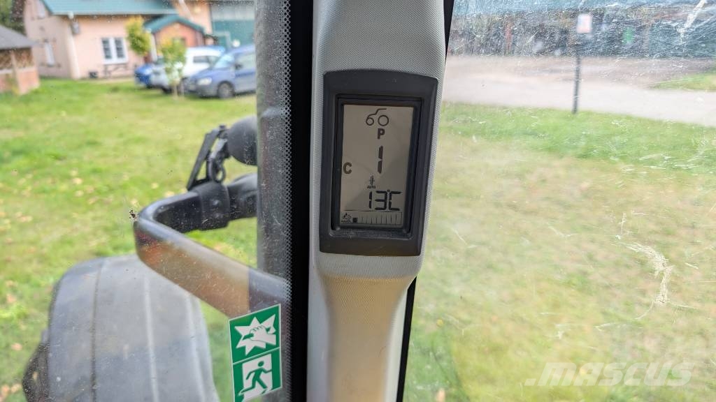 Valtra T 174 E Forsttraktoren