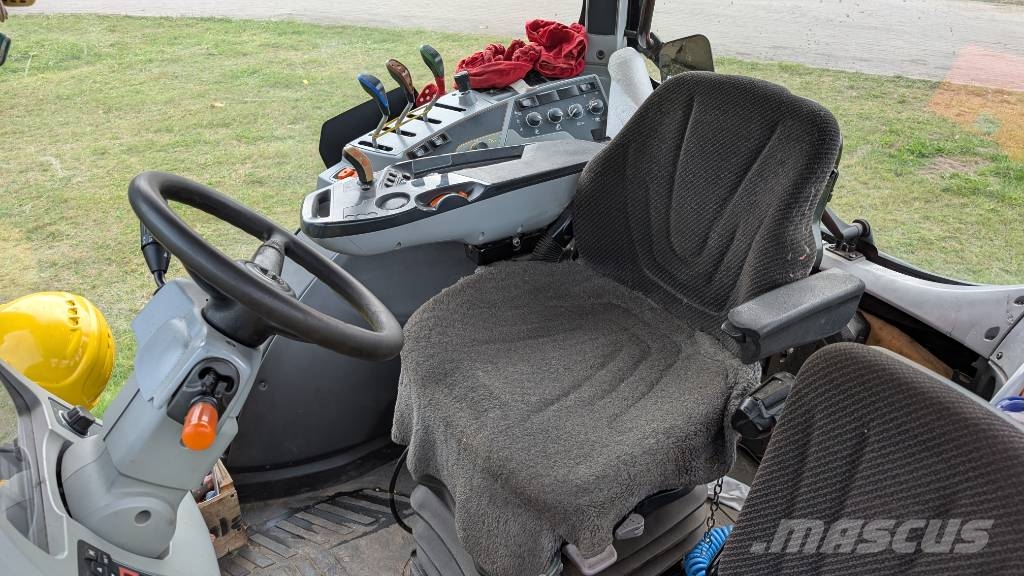 Valtra T 174 E Forsttraktoren